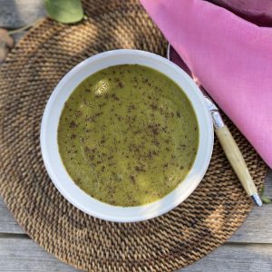 Creamy Broccoli Superfood Soup