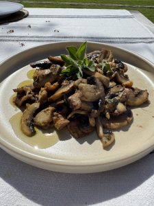 Garlic Confit & Chilli Mushrooms with Oregano